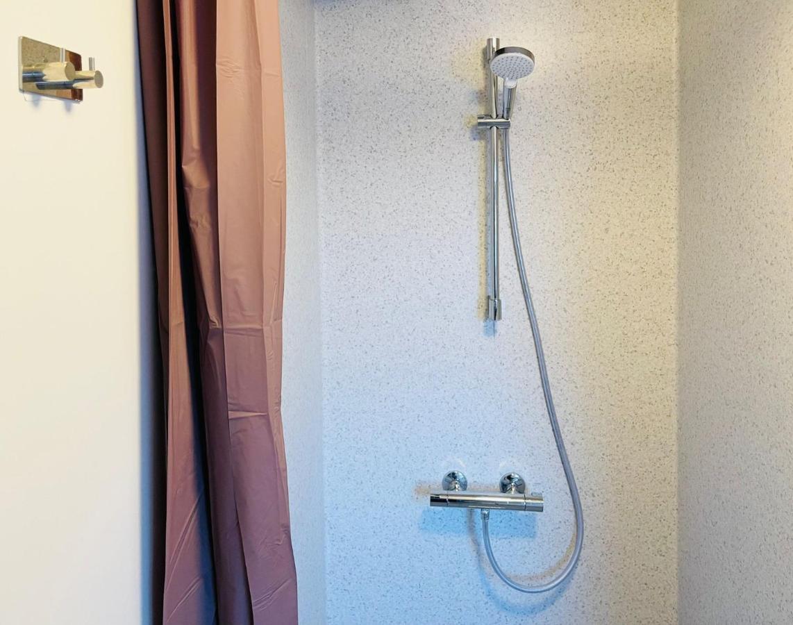Scandinavian Apartment Hotel - Lunden 1 - Central 3 Bedroom Apartment On Two Floors 霍森斯 外观 照片