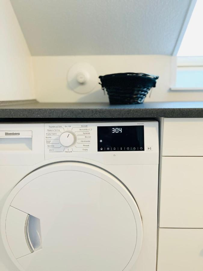 Scandinavian Apartment Hotel - Lunden 1 - Central 3 Bedroom Apartment On Two Floors 霍森斯 外观 照片