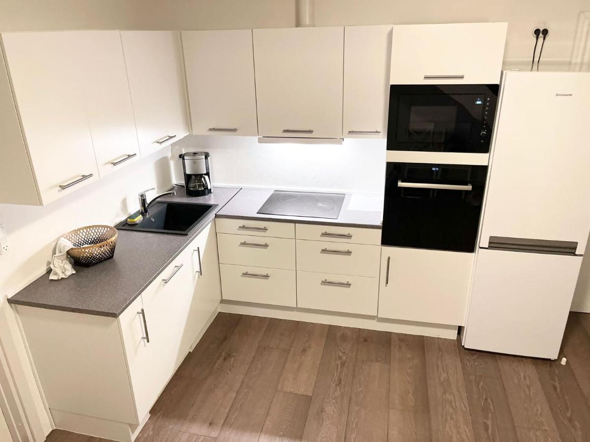 Scandinavian Apartment Hotel - Lunden 1 - Central 3 Bedroom Apartment On Two Floors 霍森斯 外观 照片